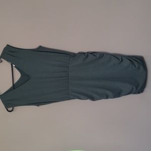Green Nine West pleated and cinched size medium dress